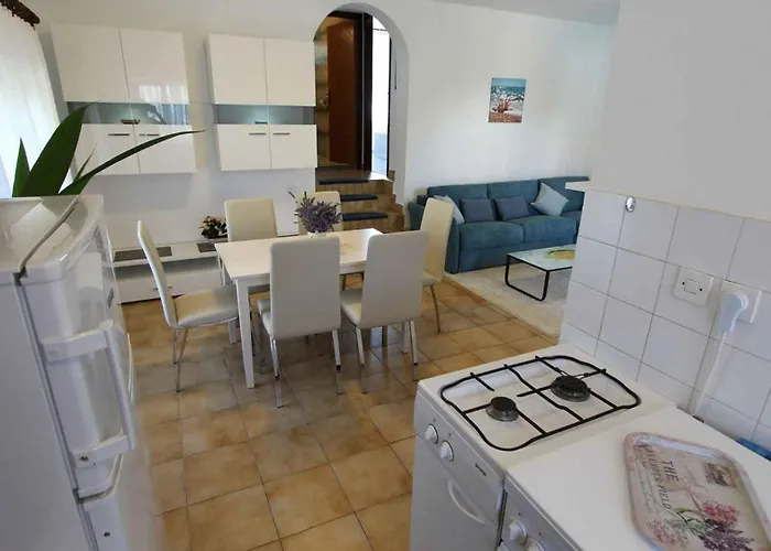 Miro 2 In - Insel Krk 14418 *