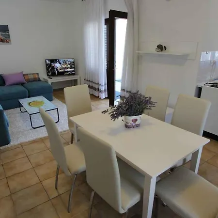 Apartment Malinska,krk, Primorje-gorski Kotar 8