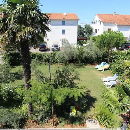 Malinska,krk, Primorje-gorski Kotar 8 Apartment