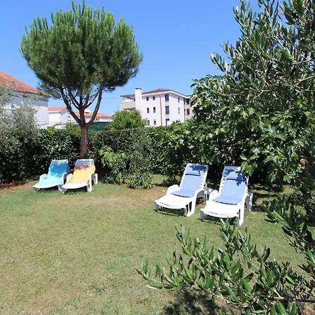 Malinska,krk, Primorje-gorski Kotar 8 Apartment *